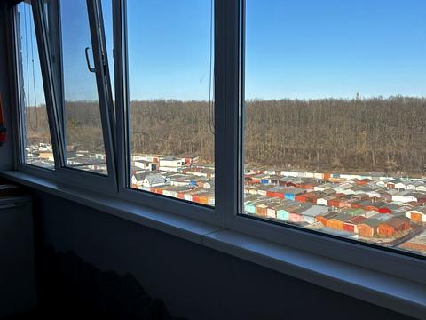 квартира за адресою Космонавтів вул., 38/17