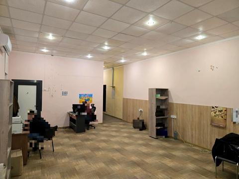 комерційна за адресою Янтарна вул., 75