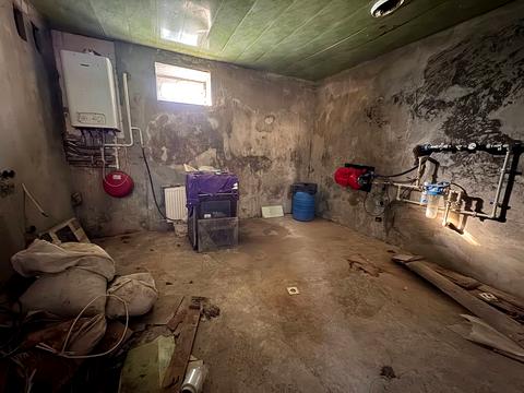 будинок за адресою Центральна, 9