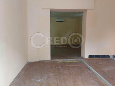 комерційна за адресою Сонячний мікрорайон вул., 17