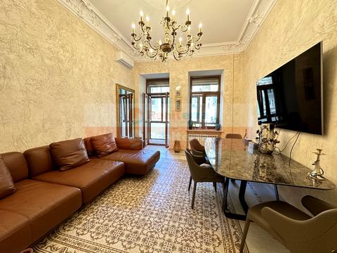 квартира за адресою Михайлівська вул., 24-В