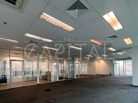 комерційна за адресою Лейпцизька вул., 15