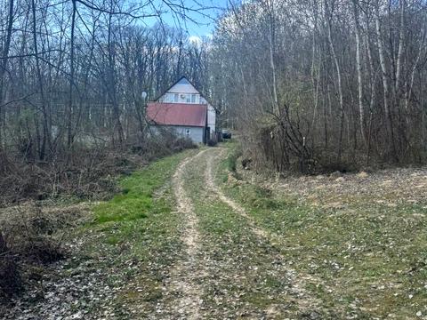 ділянка за адресою 