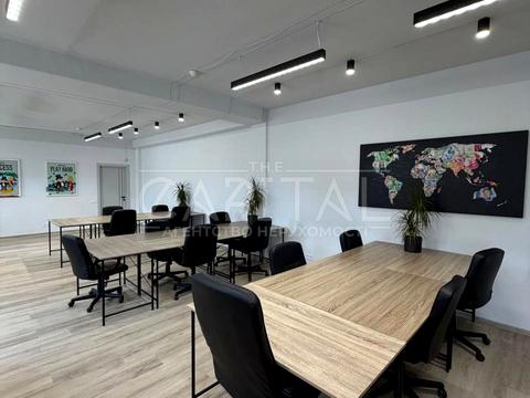 комерційна за адресою Стрілецька вул., 4