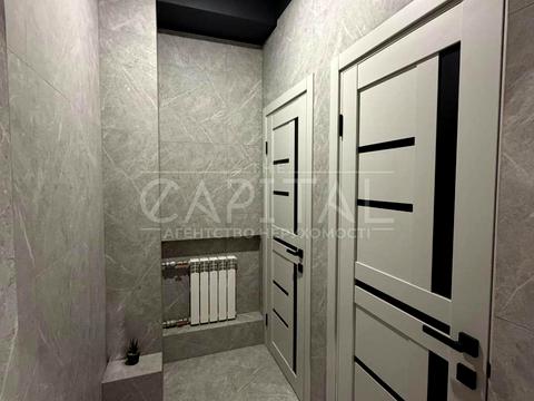 комерційна за адресою Стрілецька вул., 4