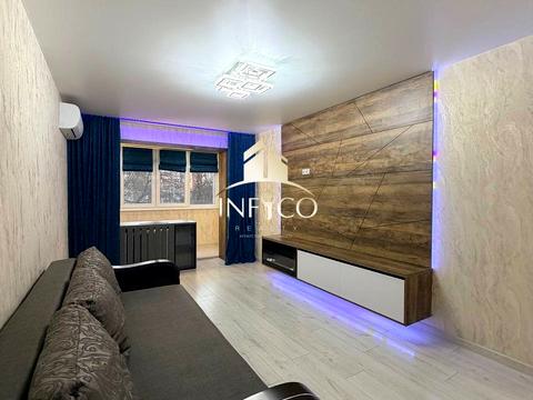 квартира за адресою Героїв Майдану вул. (Гайдара), 12