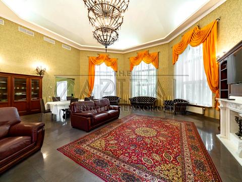 будинок за адресою Козин