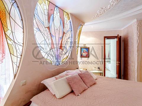 будинок за адресою Козин