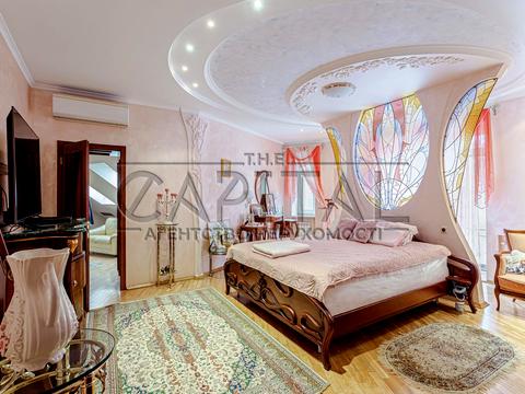 будинок за адресою Козин