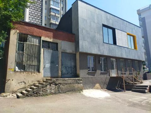 коммерческая по адресу Мицкевича ул., 11