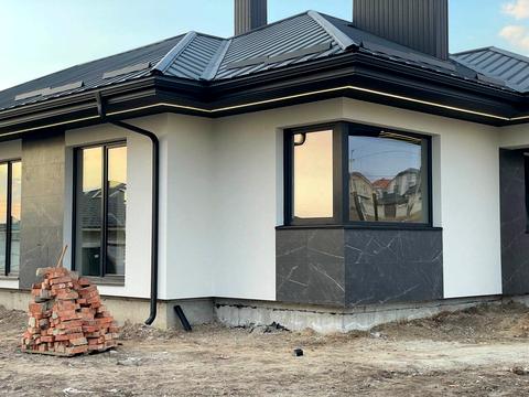 будинок за адресою Сагайдачного