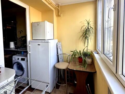 квартира за адресою Зодчих вул., 8