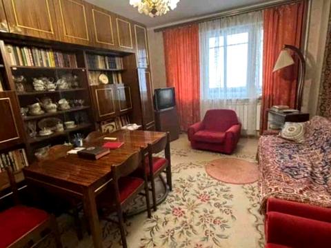 квартира за адресою Космічна вул., 27