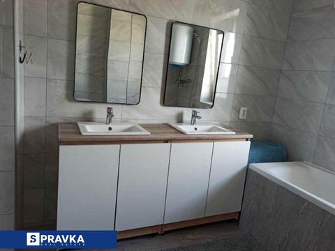 будинок за адресою Красная