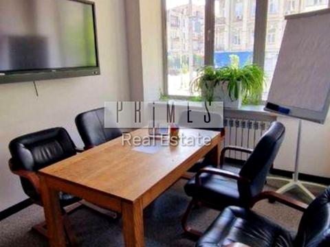 комерційна за адресою Шота Руставелі вул., 25