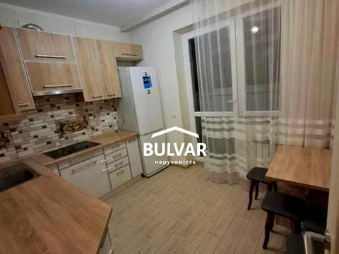 квартира по адресу Драгоманова ул., 4