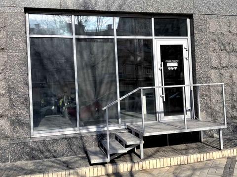 коммерческая по адресу Саксаганского ул., 122