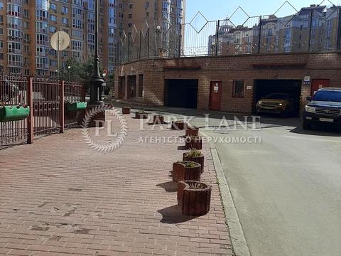 паркоместо по адресу Владимира Ивасюка просп. (Героїв Сталінграду), 8