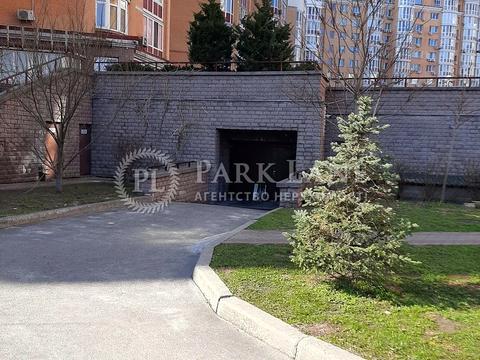 паркоместо по адресу Владимира Ивасюка просп. (Героїв Сталінграду), 8