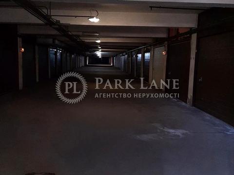 паркоместо по адресу Владимира Ивасюка просп. (Героїв Сталінграду), 8