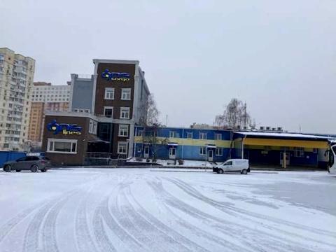 комерційна за адресою Федора Ернста вул., 3Б