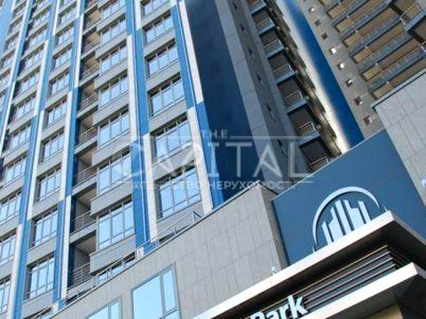 паркомісце за адресою Джона Маккейна вул. (Івана Кудрі), 7