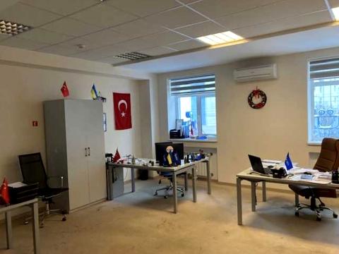 комерційна за адресою Федора Ернста вул., 3Б