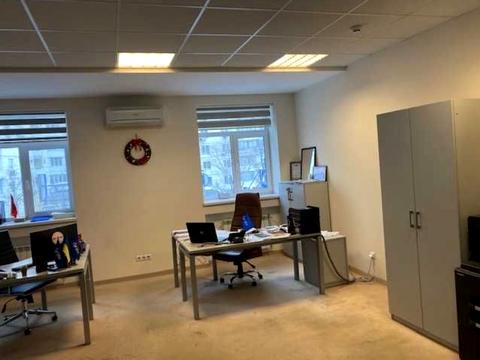 комерційна за адресою Федора Ернста вул., 3Б