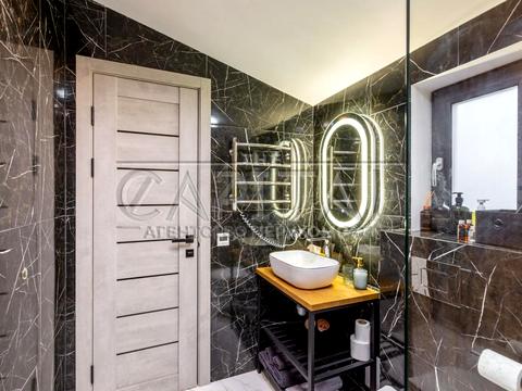 комерційна за адресою Покровська вул., 2