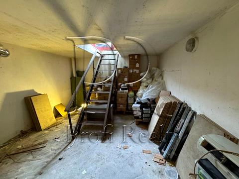 паркомісце за адресою Затишна вул., 7Б