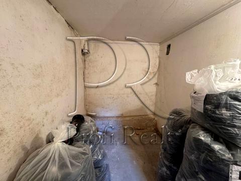 паркомісце за адресою Затишна вул., 7Б