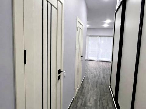 комерційна за адресою Михайла Величка вул., 6-Б