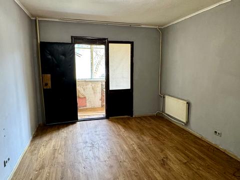 комерційна за адресою Григоровича-Барського вул., 7