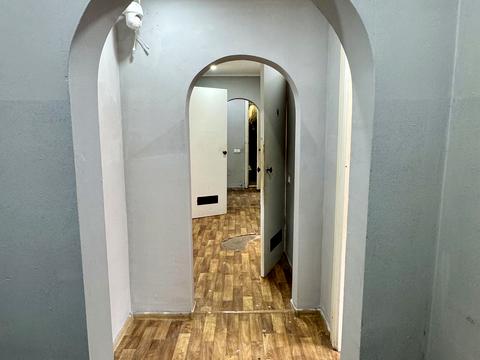 комерційна за адресою Григоровича-Барського вул., 7