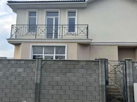 будинок за адресою жкс Дайберг