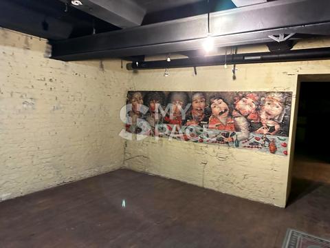 комерційна за адресою Богдана Хмельницького вул., 32