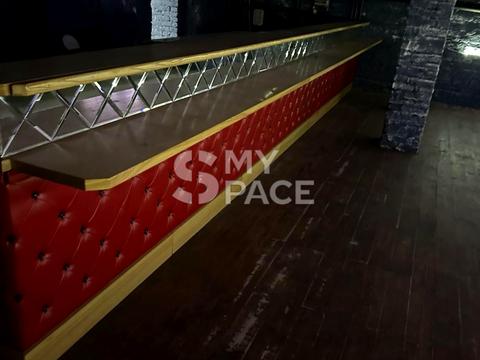 комерційна за адресою Богдана Хмельницького вул., 32