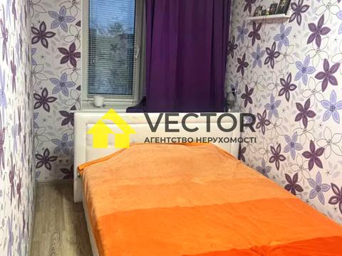 квартира за адресою Соборності вул. (Жовтнева), 77