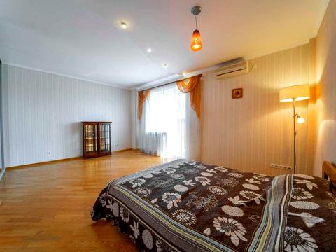 квартира за адресою Олександра Кониського вул., 28А-30А