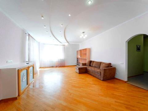 квартира за адресою Олександра Кониського вул., 28А-30А