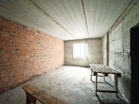 комерційна за адресою Молодіжна вул., 2/1Д