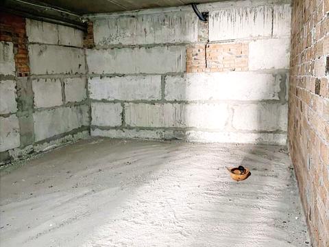 комерційна за адресою Молодіжна вул., 2/1Д