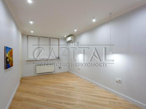 квартира по адресу Урловская ул., 23-В