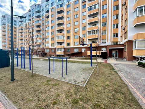 квартира за адресою Івана Кожедуба вул., 8-Б