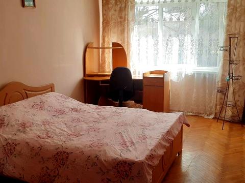 квартира за адресою Карпатська вул., 4