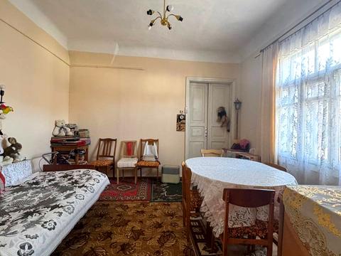 квартира за адресою Шекспіра вул., 32