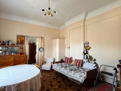 квартира за адресою Шекспіра вул., 32