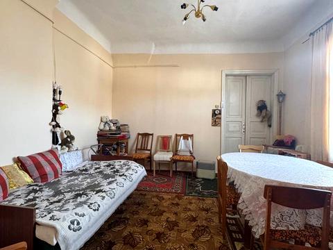 квартира за адресою Шекспіра вул., 32