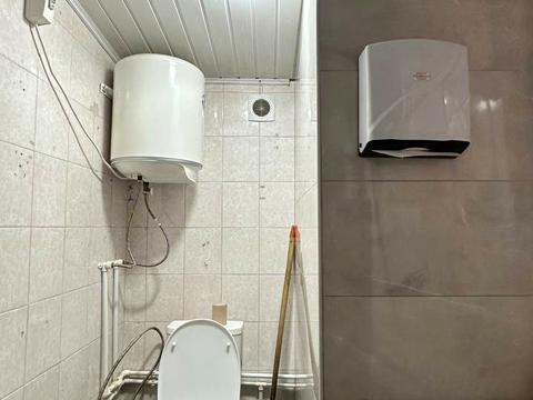 комерційна за адресою Шевченка вул., 81