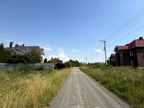 участок по адресу Михайлівська